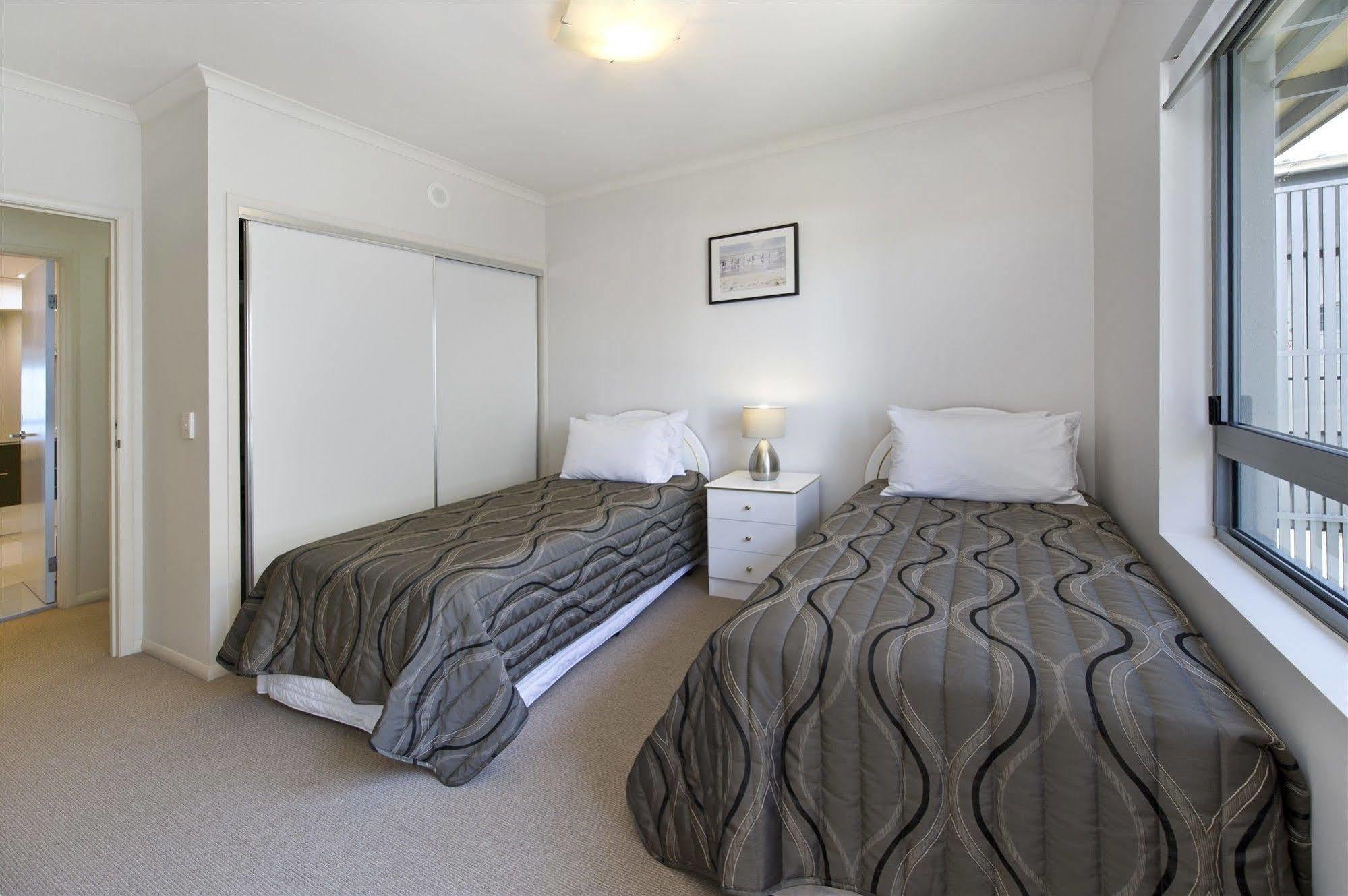 On The Bay Apartments Bongaree 외부 사진