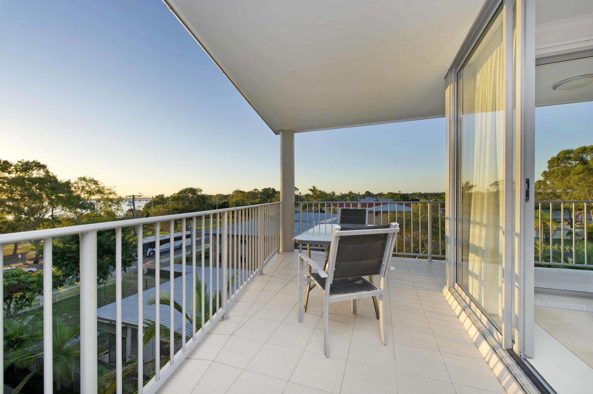 On The Bay Apartments Bongaree 외부 사진